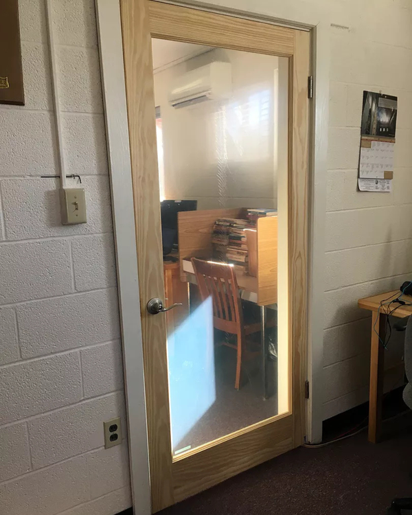 Single Lite Shaker Style Interior Door