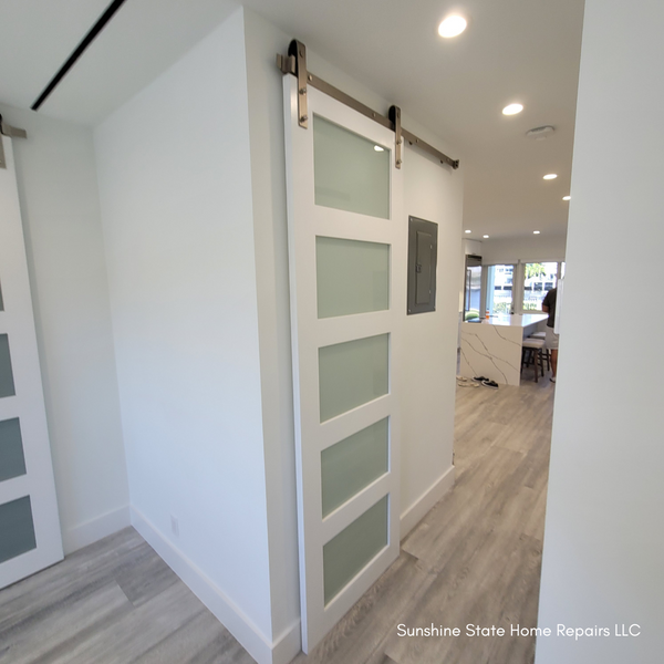 5 Frosted Glass Panel Shaker Style Interior Door (Primed) | Prehung | 2-3/8 Backset