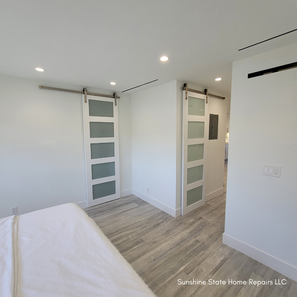 5 Frosted Glass Panel Shaker Style Interior Door (Primed) | Prehung | 2-3/8 Backset
