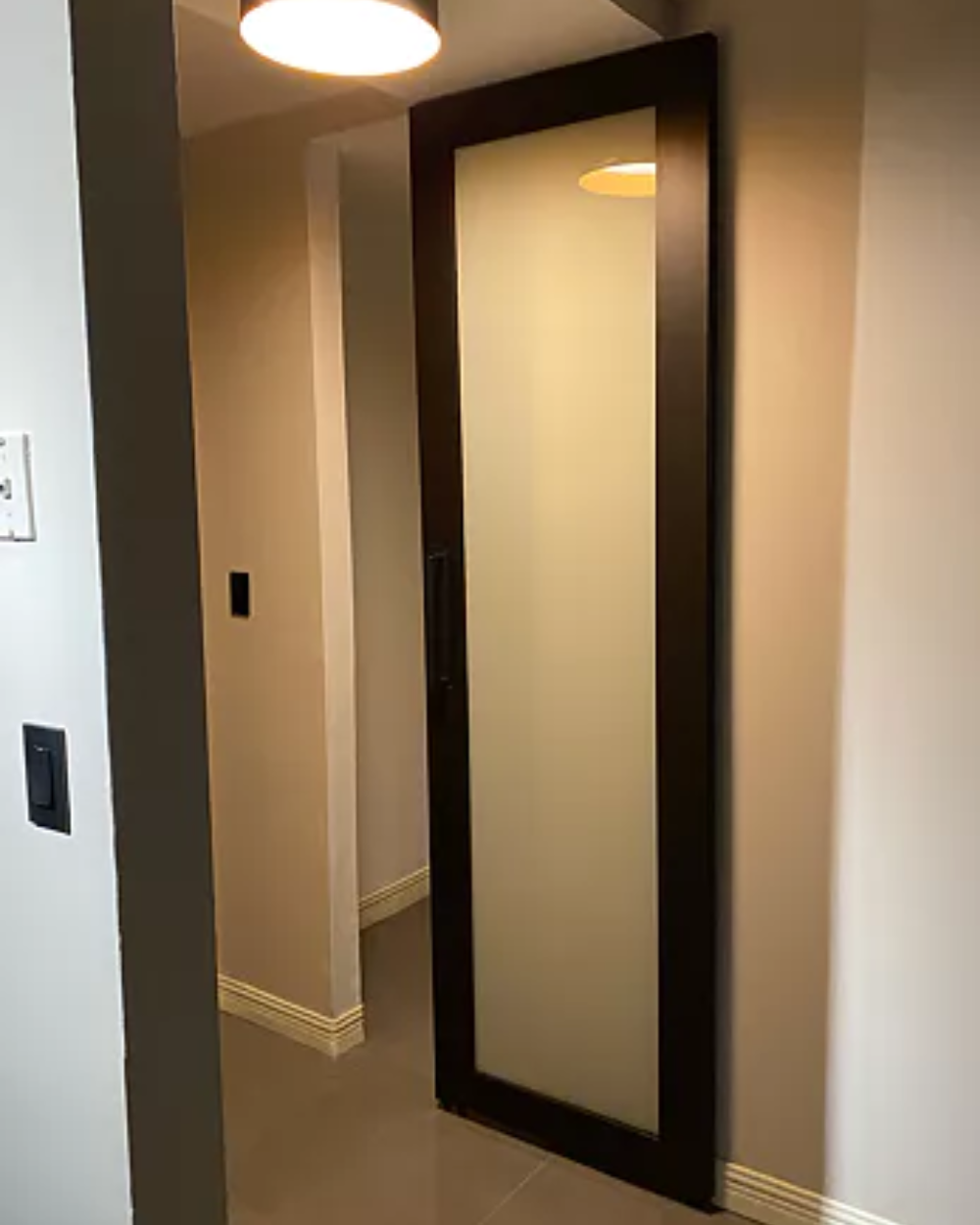 Single Lite Frosted Glass Shaker Style Clear Pine Wood Interior Door - Image 2
